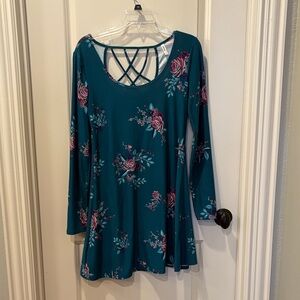 Mudd Teal Floral Long Sleeve Tunic